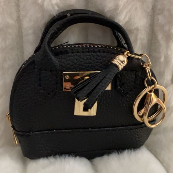 Elegant Black key chain, bag charm, mini purse  with Gold Accents new in plastic - Picture 2 of 6